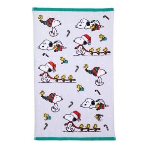 Peanuts 2pk Hand Towel nwt Snoopy Christmas